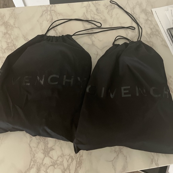 Brand new silver Givenchy pointed toe boots - Picture 3 of 4